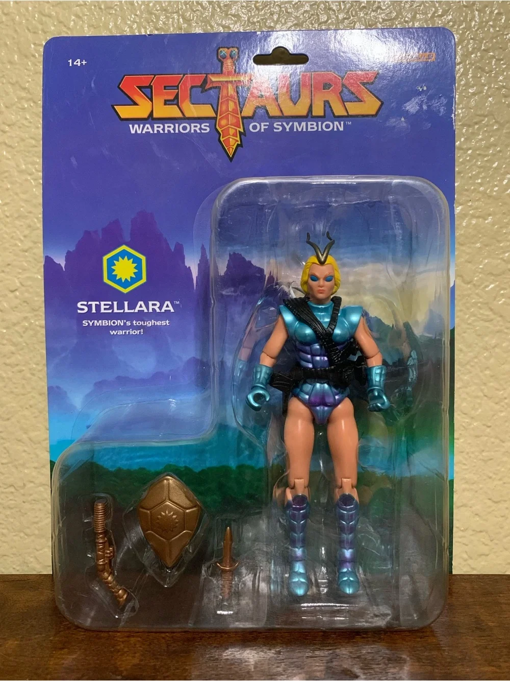 NIB Nacelle 2024 SECTAURS Warrior Of The Symbion Stellara Action Figure
